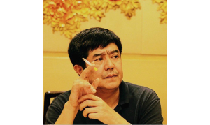 梁平