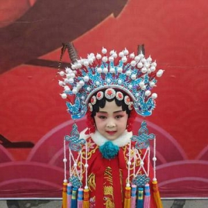 商丘5歲女孩戲曲演唱才藝超常 將登央視大舞臺(tái)