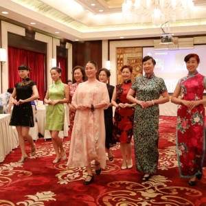 “玫瑰傳旗”上海海派旗袍文化促進(jìn)會(huì)專場(chǎng)成功舉辦