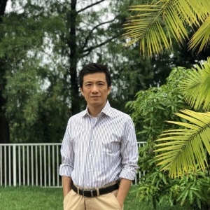以一個行動者的姿態(tài)去思考——訪美國恩波利亞州立大學商學院助理教授王華慶博士