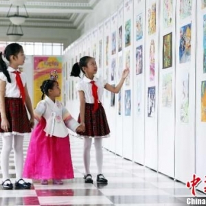 第六屆中日韓兒童友好繪畫展開幕 三國少年暢想美好未來