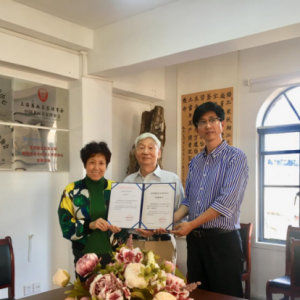 通俗文藝研究會劉松林會長在滬會見來訪的北京國優(yōu)文化藝術(shù)中心李默然主任