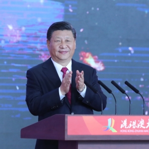 習(xí)近平出席開通儀式并宣布 港珠澳大橋正式開通 韓正出席儀式并致辭
