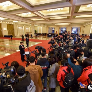 2019年全國兩會第四場“部長通道”開啟 “兩高”負(fù)責(zé)人首次走上通道