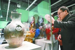 “吳王夫差”青銅劍等文物亮相國(guó)博