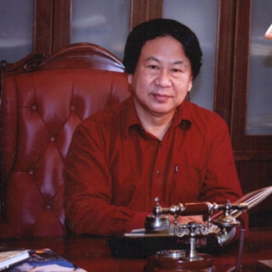 　周俊杰