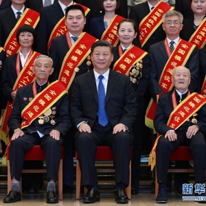 中國共產(chǎn)黨為什么要開展黨內集中教育？