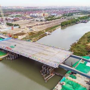 上海寶山又添新橋，跨蕰藻浜大橋整體頂推到位