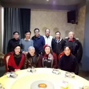 劉松林會(huì)長出席上海通俗文藝研究會(huì)藝宇書畫院年會(huì)