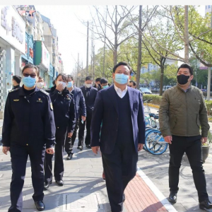 松江區(qū)區(qū)委書記程向民到區(qū)城管執(zhí)法局開展調(diào)研