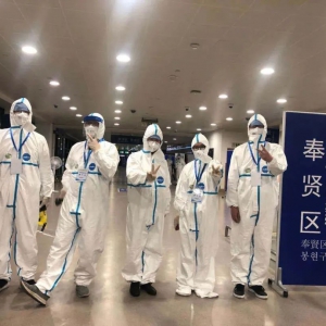 防疫“賢”鋒|守一道關(guān)，護(hù)一城人！戰(zhàn)疫中最美的母親