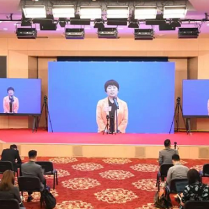 來自上海長(zhǎng)寧的這位全國(guó)人大代表，希望重視“這個(gè)群體”……