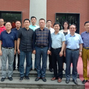 上海廣告協(xié)會(huì)杜貴根會(huì)長(zhǎng)一行 到上海大學(xué)新聞傳播學(xué)院座談交流