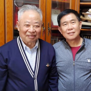 律動(dòng)的歲月：激情放飛心中的歌——訪著名軍旅作家薛錫祥