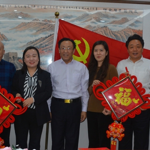 奉獻之美 榮譽之美——新疆中企金融研究院舉行新員工學(xué)習(xí)期冠軍表彰會