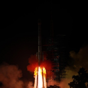 我國成功發(fā)射天鏈二號03星