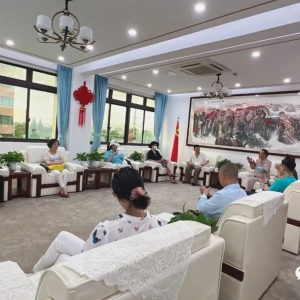 愿將黃鶴翅 一借飛云空 家庭教育學(xué)院總部 （希京匯）——善和文化傳習(xí)示范基地籌備會(huì)圓滿舉行