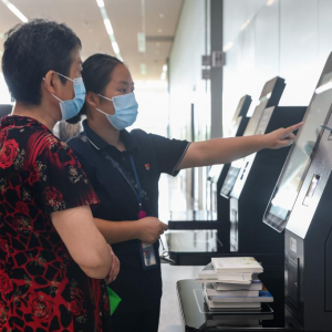 上海圖書館東館邀請讀者體驗圖書館新空間新服務(wù)